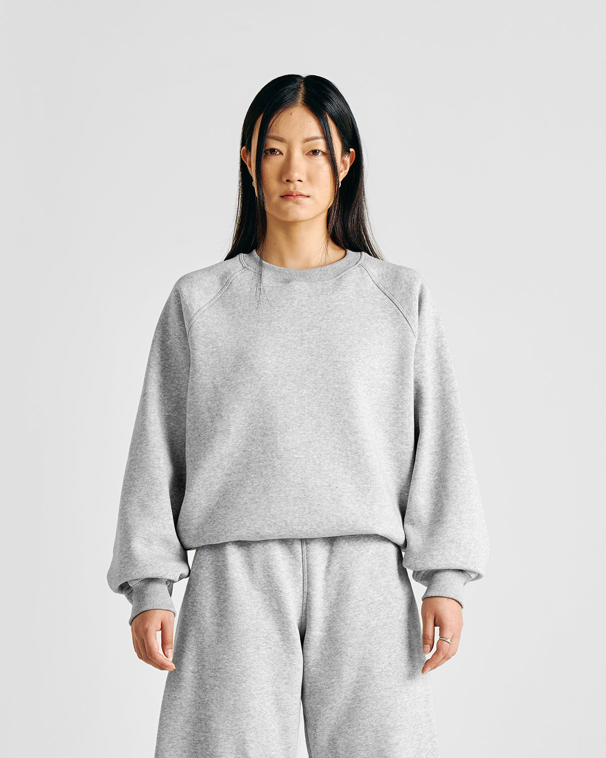 EVERYDAY GYM GREY CREWNECK