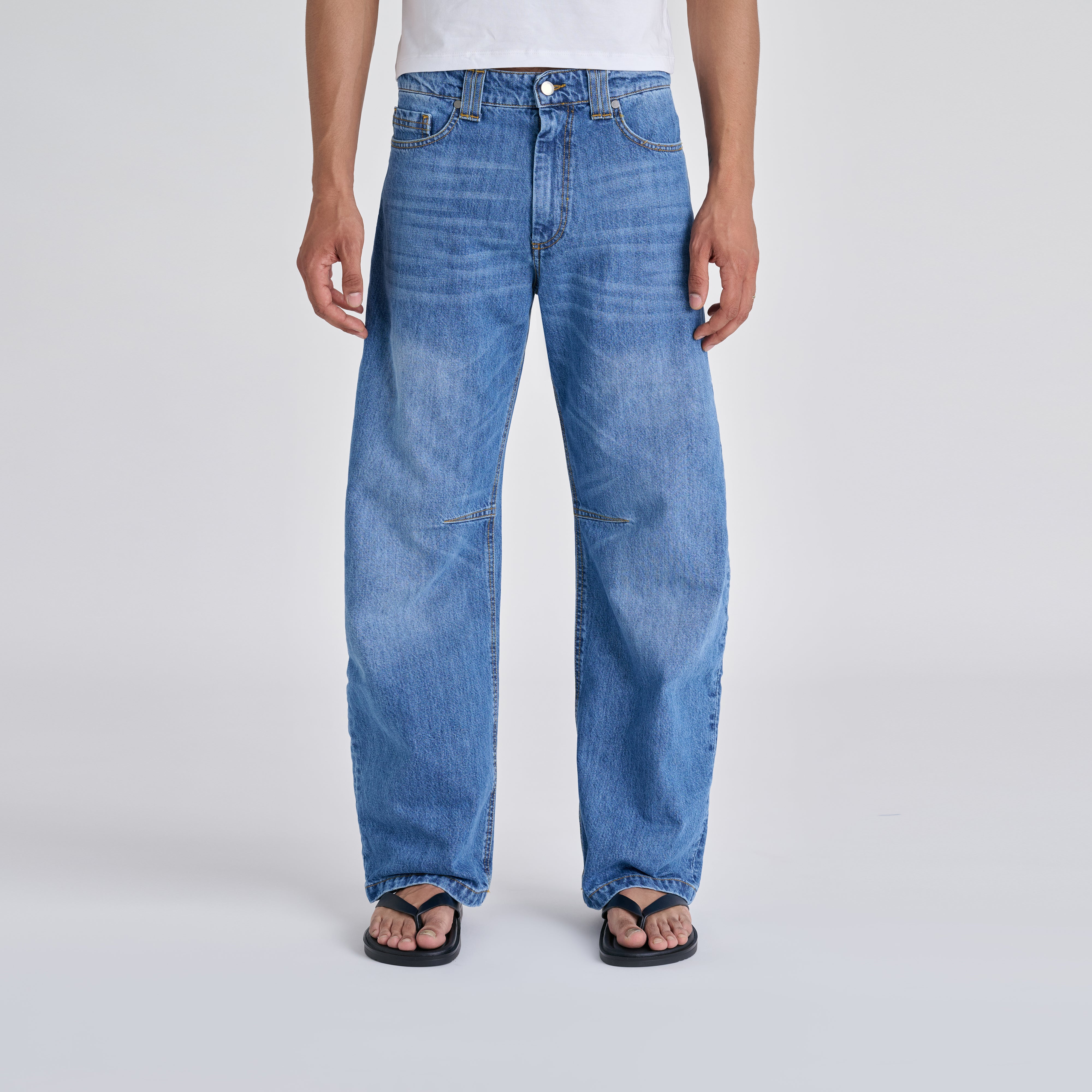 Everyday Denim 02 - Light Blue