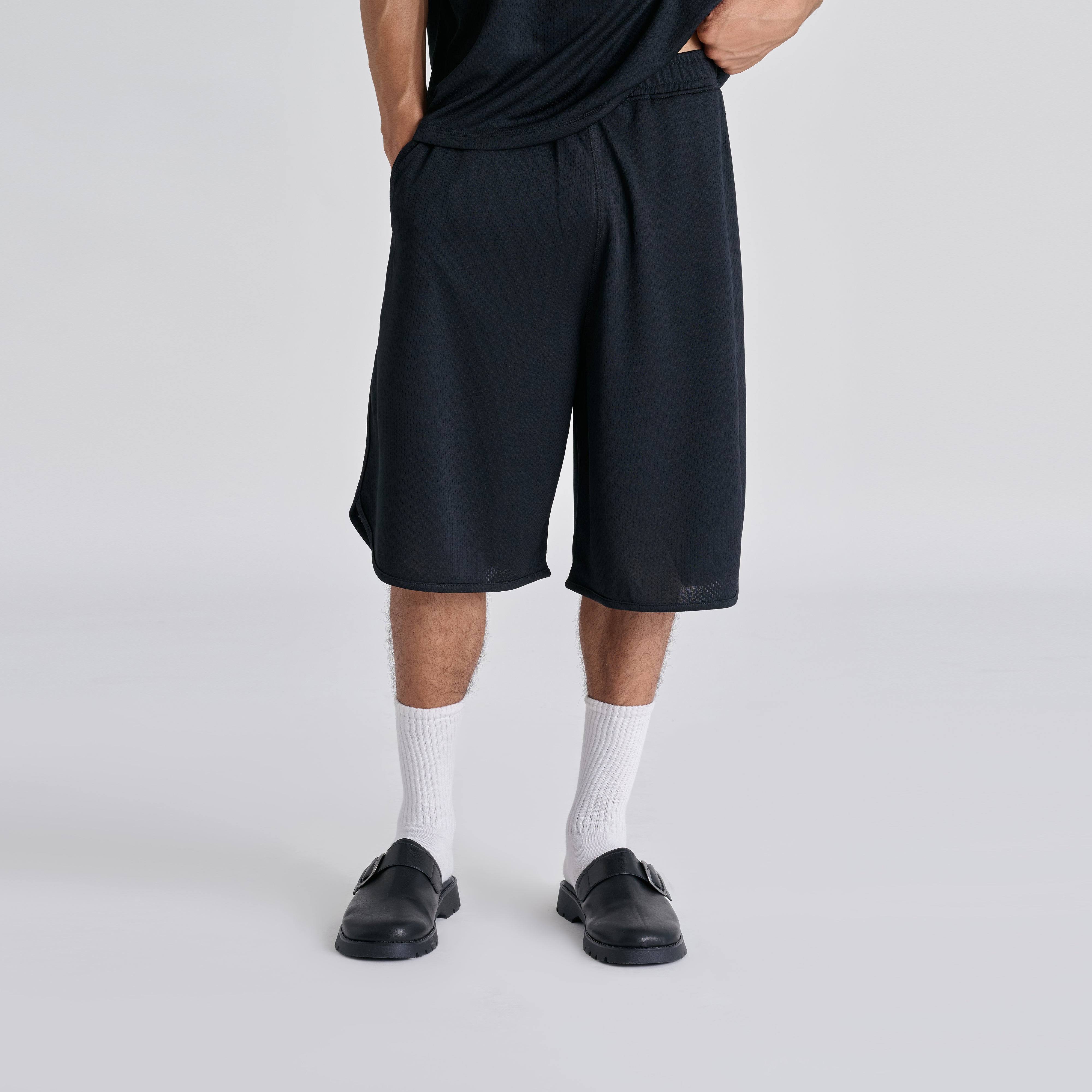 Mesh Shorts - Jet Black