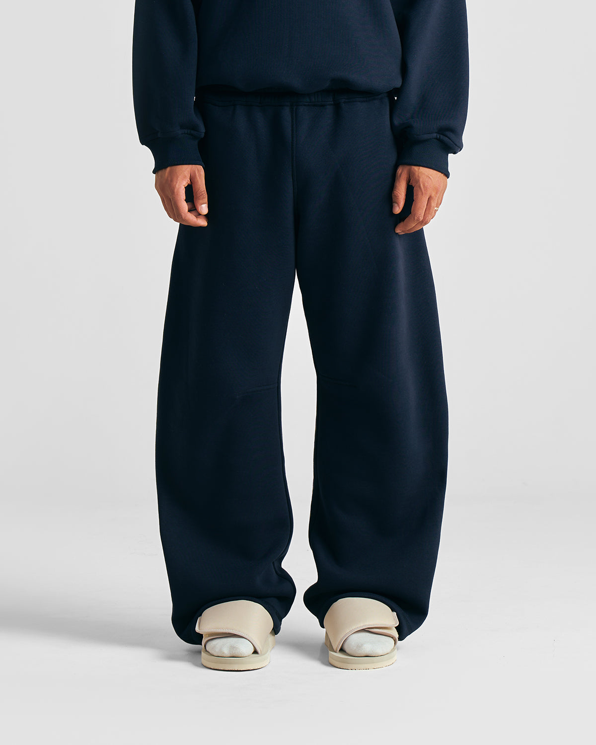 EVERYDAY NAVY BLUE SWEATPANTS