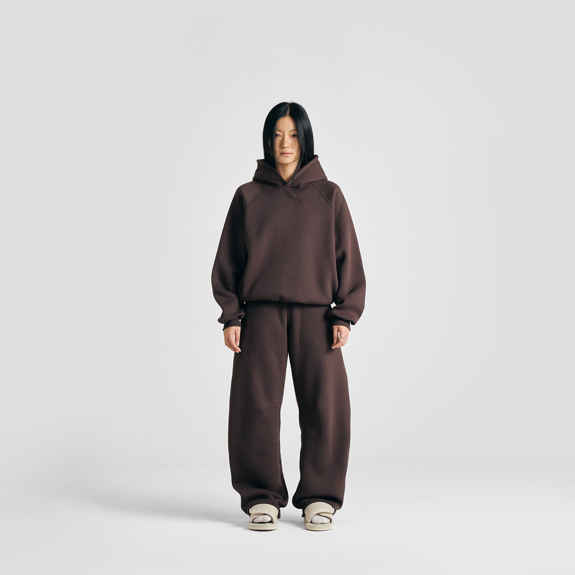 FELPA CON CAPPUCCIO MARRONE MOCHA EVERYDAY