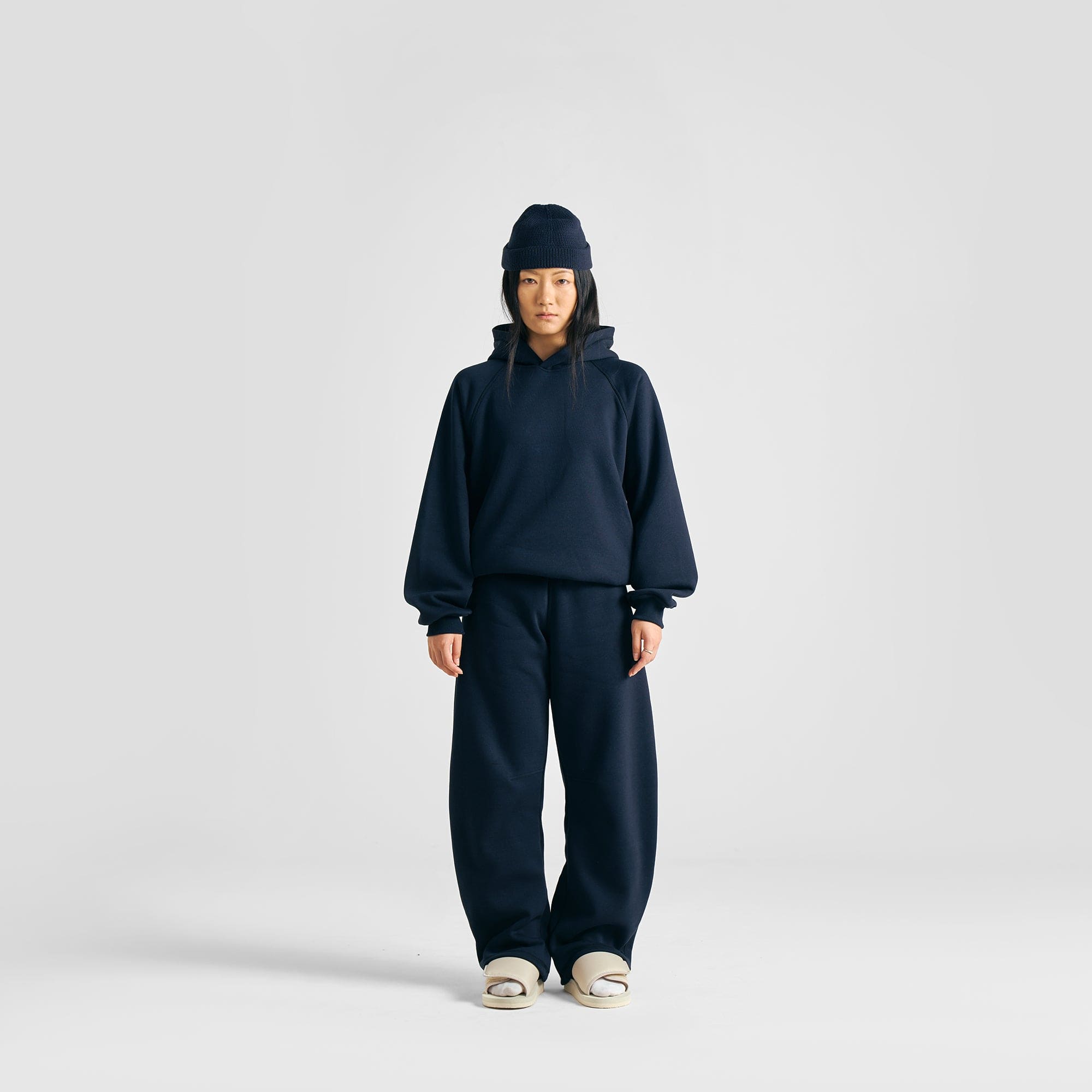 FELPA CON CAPPUCCIO BLU NAVY PER TUTTI I GIORNI