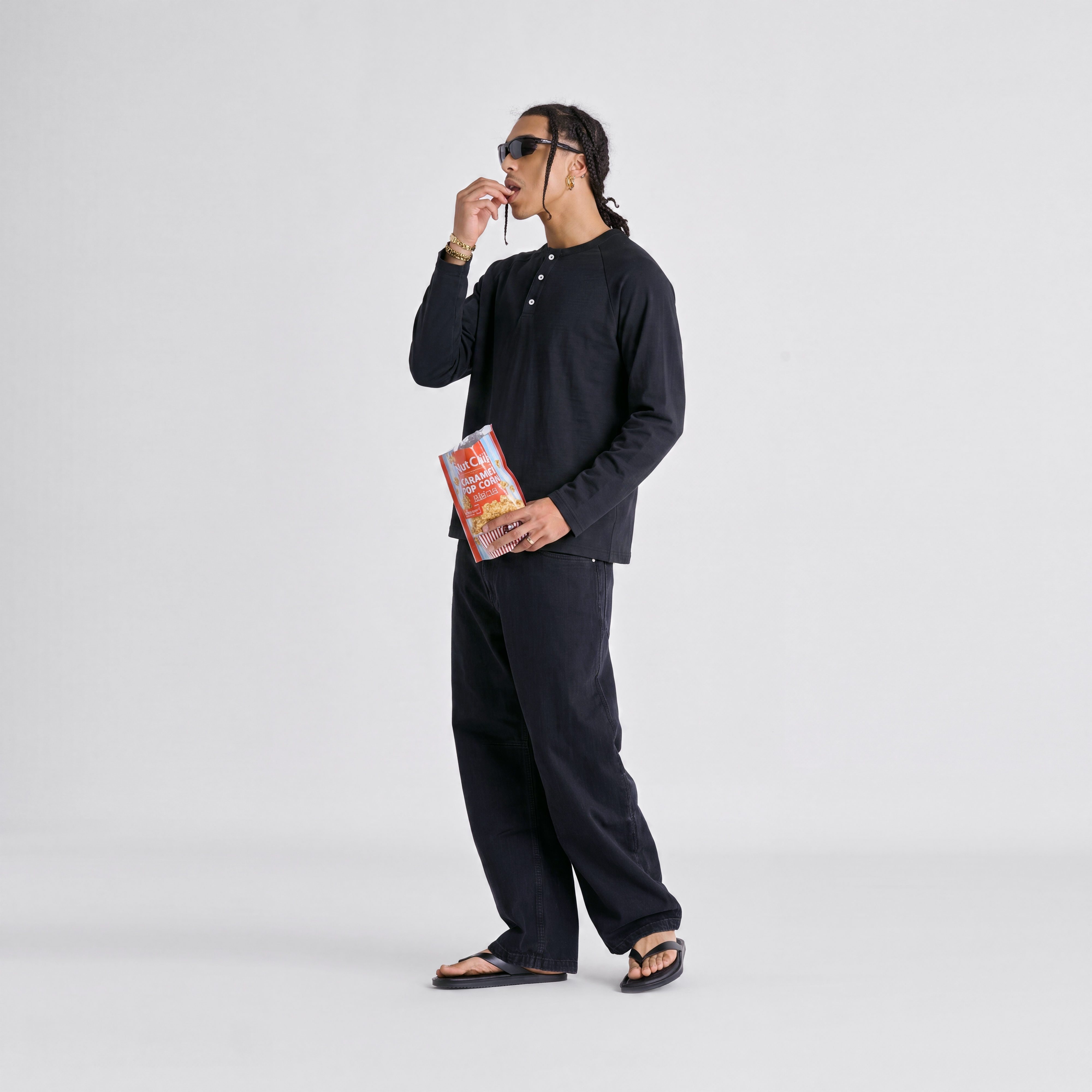Henley Longsleeve - Jet Black