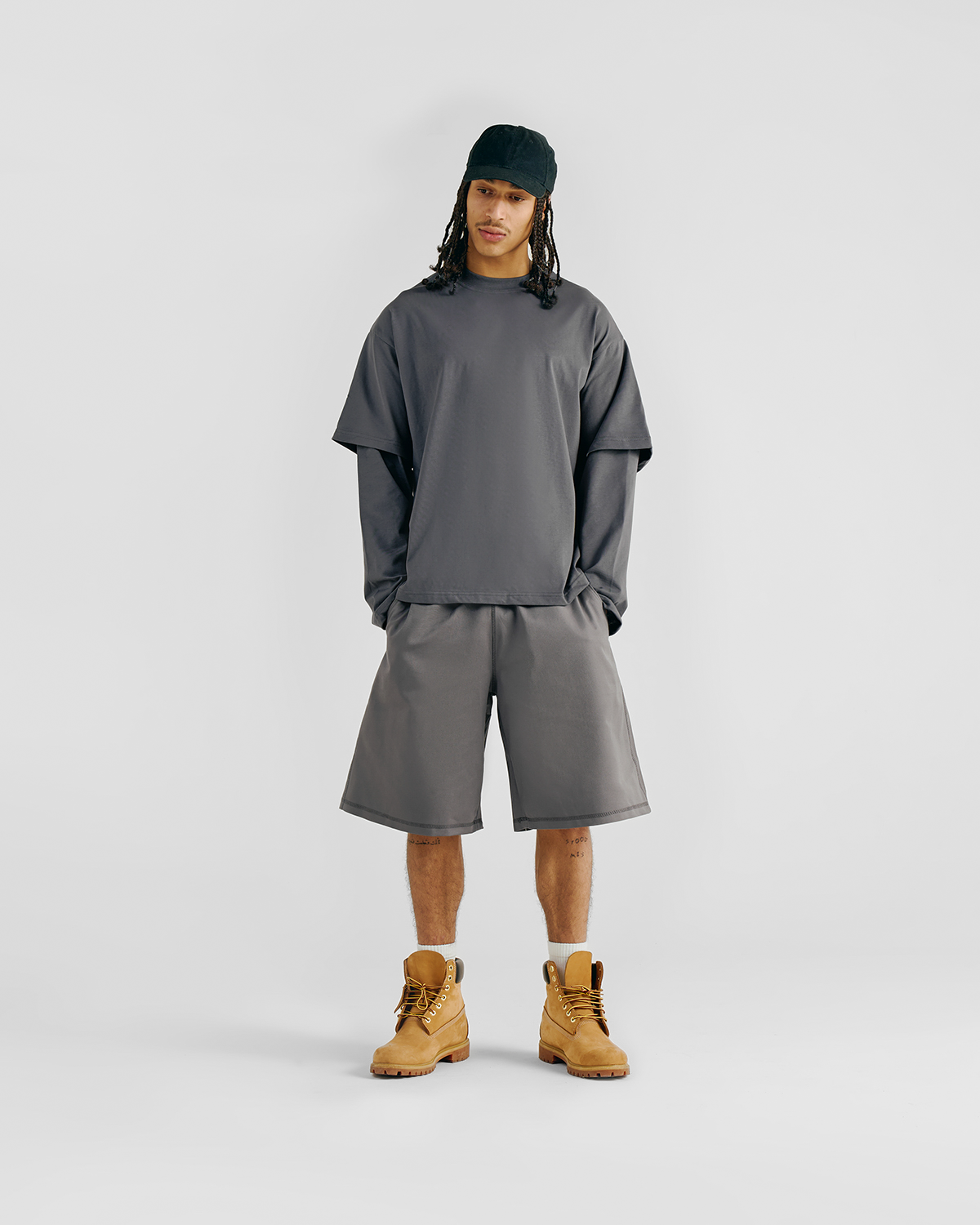 EVERYDAY DOUBLE-SLEEVE TEE