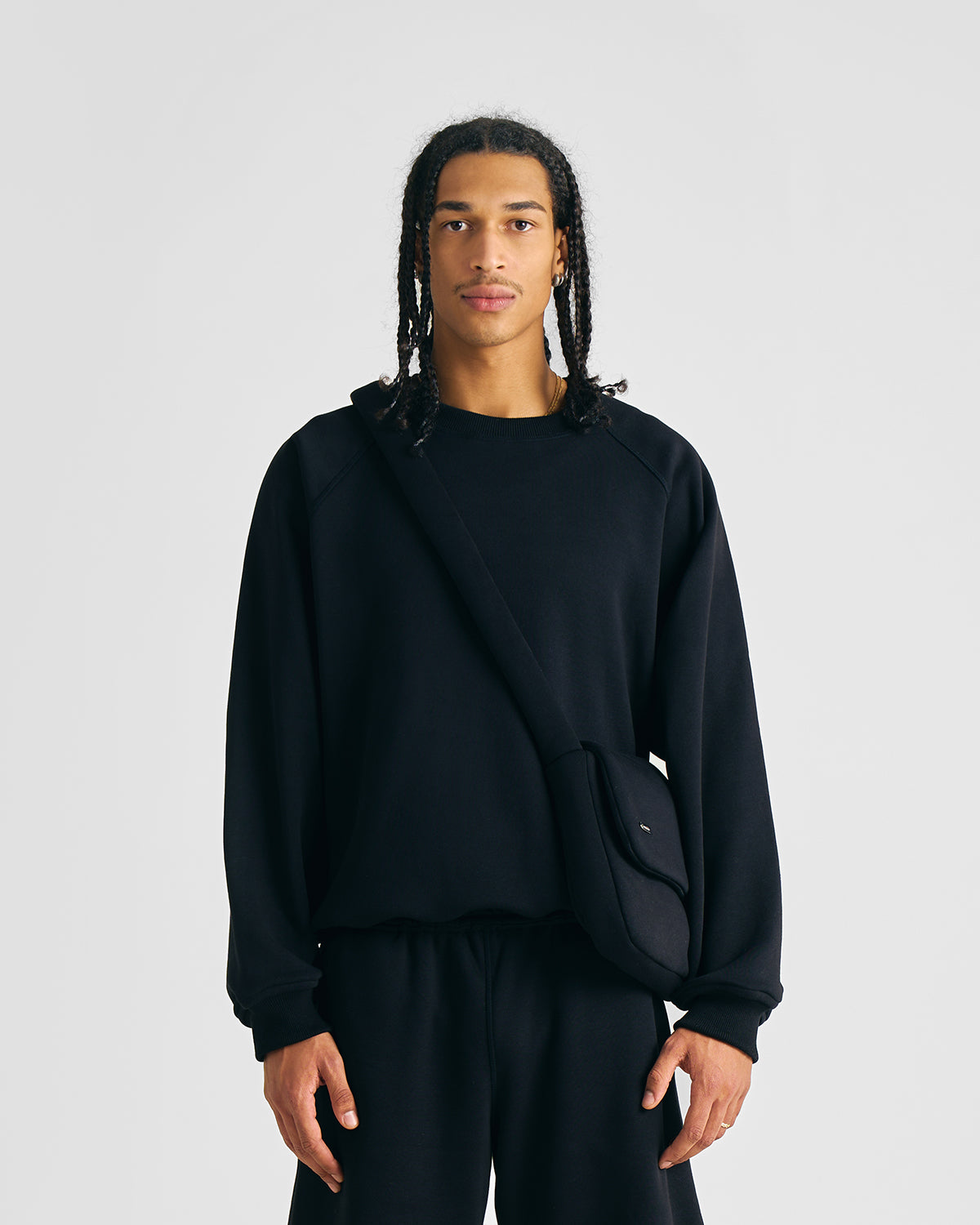 EVERYDAY JET BLACK CREWNECK