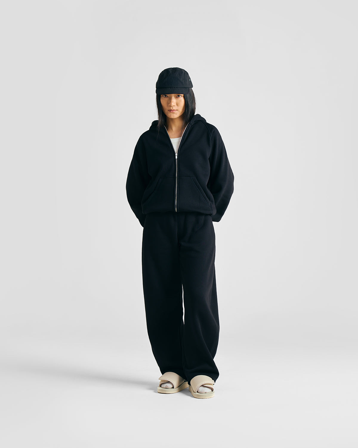 EVERYDAY JET BLACK ZIP HOODIE