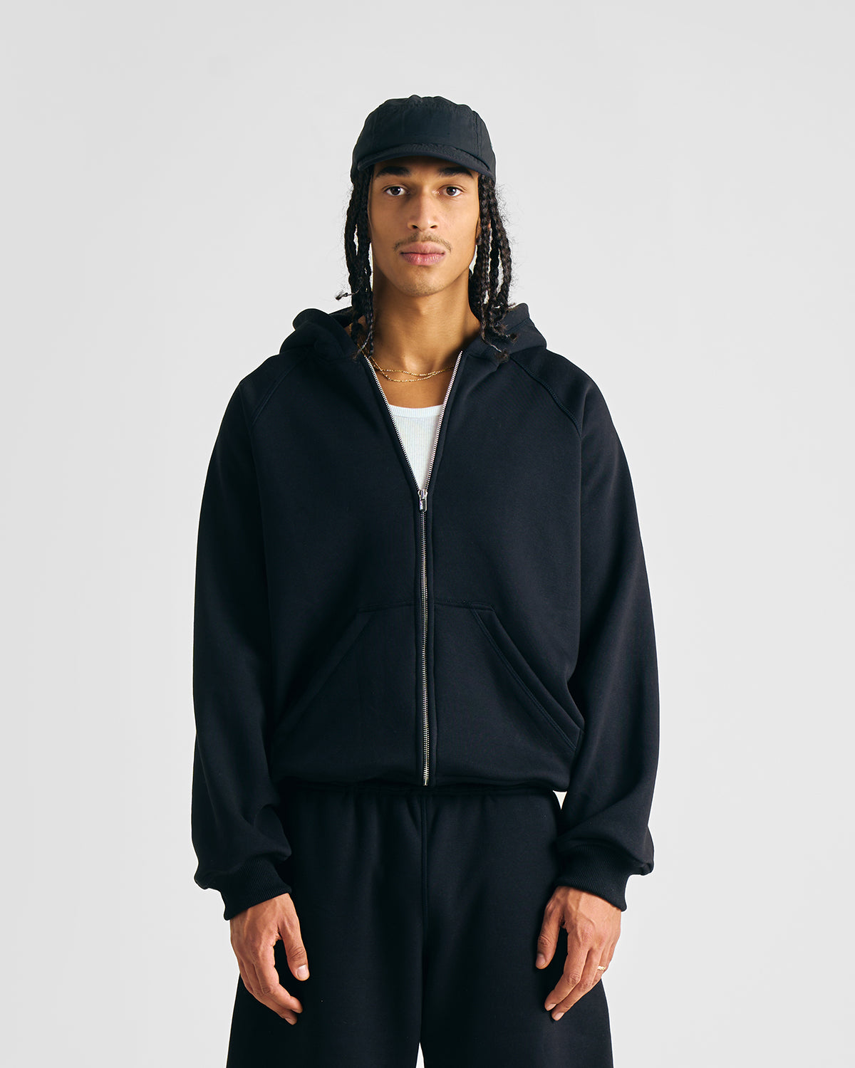 EVERYDAY JET BLACK ZIP HOODIE