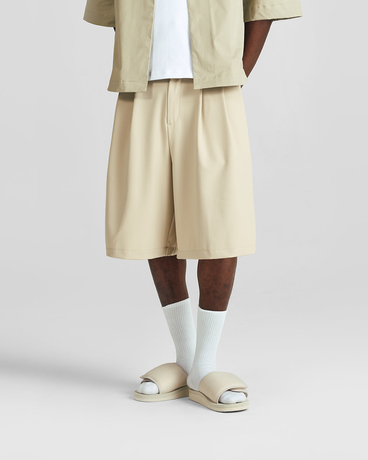 Pure Sand Everyday Pleated Jorts