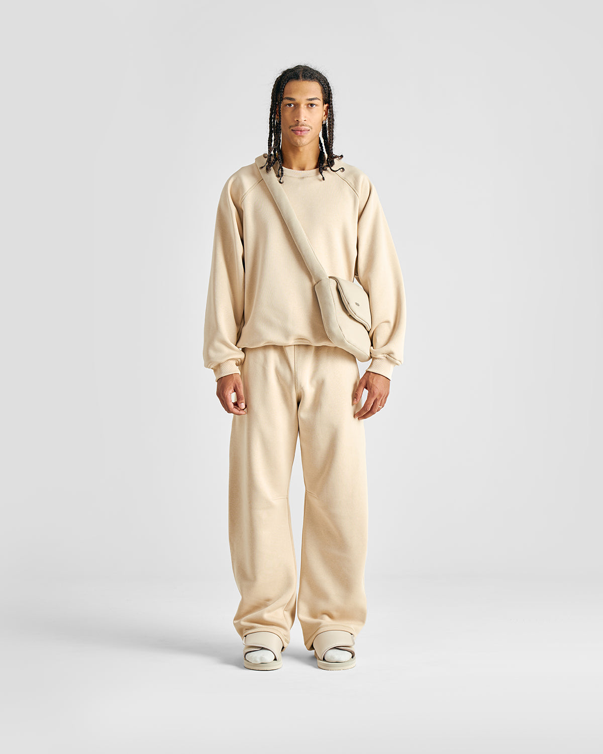 EVERYDAY SOFT SAND CREWNECK