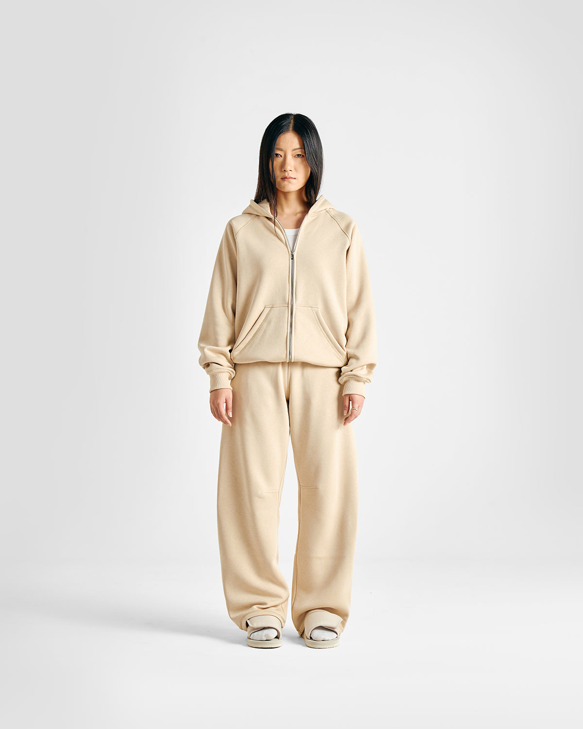 EVERYDAY SOFT SAND ZIP HOODIE